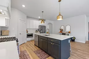 9812 Chaparral Pass, Fort Worth, TX 76126 - Photo 8