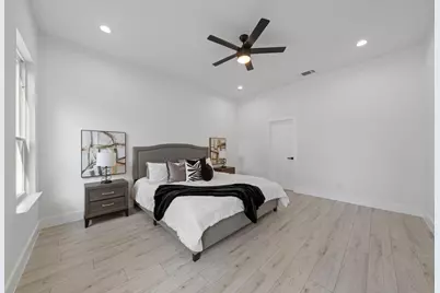 1429 E Ann Arbor Avenue, Dallas, TX 75216 - Photo 14