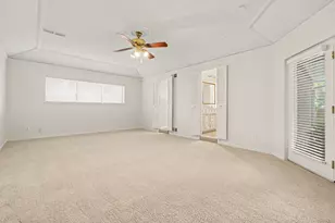 9632 Robin Meadow Dr, Dallas, TX 75243 - Photo 30