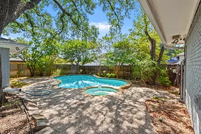 9632 Robin Meadow Drive, Dallas, TX 75243 - Photo 40