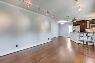 9520 Ash Creek Dr, Dallas, TX 75228 - Photo 8