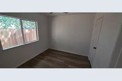 4516 Anchor Court, Fort Worth, TX 76135 - Photo 10