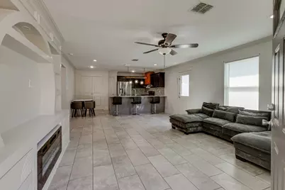 138 Erie Street, Gun Barrel City, TX 75156 - Photo 4
