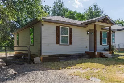 138 Erie Street, Gun Barrel City, TX 75156 - Photo 2