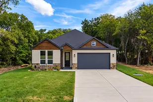 34002 Stonewood Dr, Whitney, TX 76692 - Photo 2