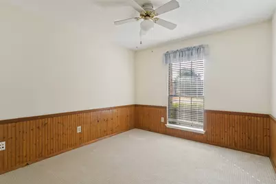 1927 E Branch Hollow Drive, Carrollton, TX 75007 - Photo 14