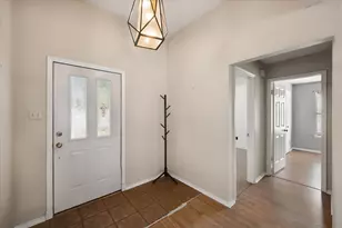 7 Mills Ct, Mansfield, TX 76063 - Photo 8