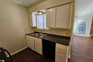 3125 Tudor Ln, Irving, TX 75060 - Photo 10