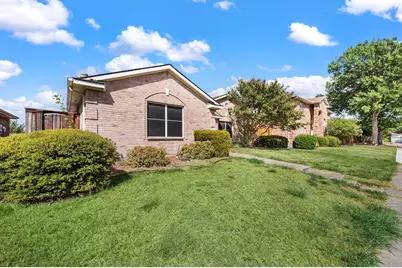 7706 Coral Way, Rowlett, TX 75088 - Photo 2