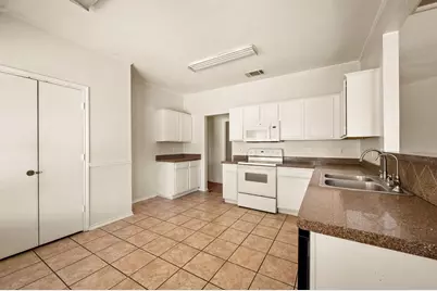 7706 Coral Way, Rowlett, TX 75088 - Photo 10
