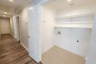 914 17th St, Grand Prairie, TX 75050 - Photo 10