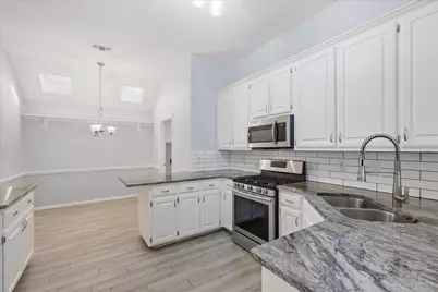 2540 Plumdale Drive, Carrollton, TX 75006 - Photo 8