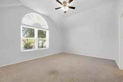 2540 Plumdale Drive, Carrollton, TX 75006 - Photo 14