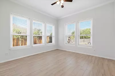 2540 Plumdale Drive, Carrollton, TX 75006 - Photo 6