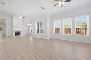 2540 Plumdale Dr, Carrollton, TX 75006 - Photo 2