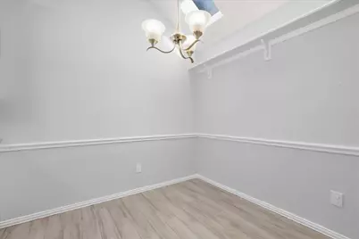 2540 Plumdale Drive, Carrollton, TX 75006 - Photo 12