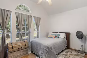 102 Oakwood Pl, Joshua, TX 76058 - Photo 20