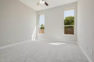 10623 Cherry Tree Wy, Grand Prairie, TX 76065 - Photo 12