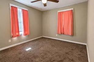 636 E Columbia Dr, Azle, TX 76020 - Photo 16