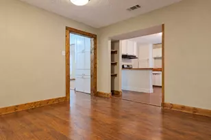 636 E Columbia Dr, Azle, TX 76020 - Photo 8