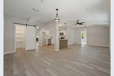 107 N Avenue P, Clifton, TX 76634 - Photo 14