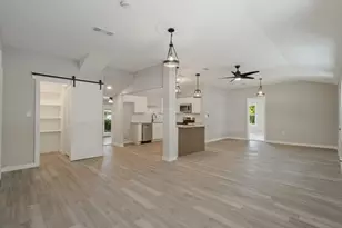 107 N Avenue P, Clifton, TX 76634 - Photo 14