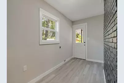 107 N Avenue P, Clifton, TX 76634 - Photo 8