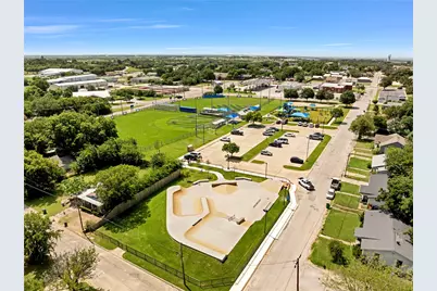 501 N Miller Street, Decatur, TX 76234 - Photo 24