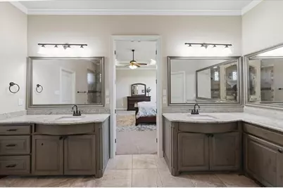 12233 Bella Palazzo Drive, Fort Worth, TX 76126 - Photo 20