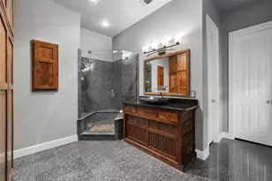 8319 Midway Rd, Dallas, TX 75209 - Photo 14