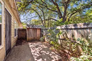5931-5933 Robinwood Ln, Little Elm, TX 75068 - Photo 30
