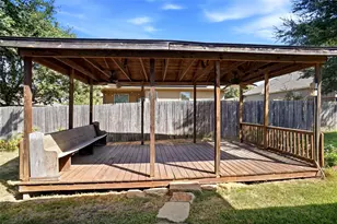 1221 Glenwood Dr, Azle, TX 76020 - Photo 14