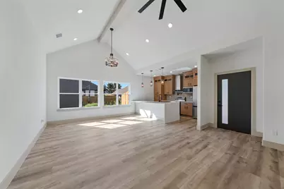 5614 San Jacinto Drive, Granbury, TX 76048 - Photo 6
