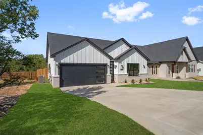 5614 San Jacinto Drive, Granbury, TX 76048 - Photo 2