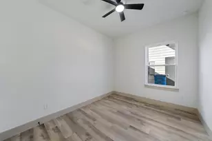 5614 San Jacinto Dr, Granbury, TX 76048 - Photo 22