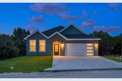 5621 San Jacinto Drive, Granbury, TX 76048 - Photo 2