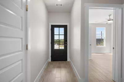 5621 San Jacinto Drive, Granbury, TX 76048 - Photo 4