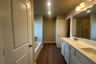 9980 Rio Doso Dr, Dallas, TX 75227 - Photo 2