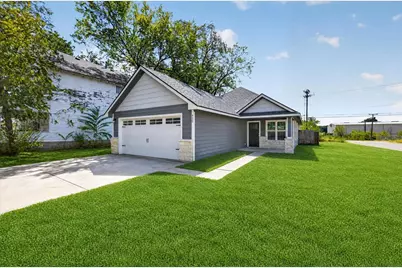430 W Morgan Street, Denison, TX 75020 - Photo 2