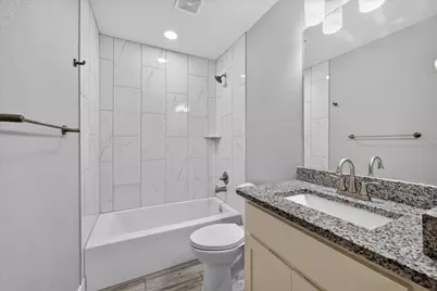 430 W Morgan Street, Denison, TX 75020 - Photo 16