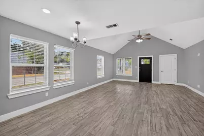 430 W Morgan Street, Denison, TX 75020 - Photo 10