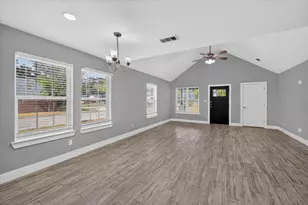 430 W Morgan St, Denison, TX 75020 - Photo 10