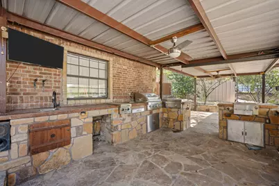 602 SE 18th Street, Mineral Wells, TX 76067 - Photo 4