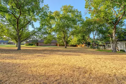 6209 Joseph Drive, Granbury, TX 76049 - Photo 6
