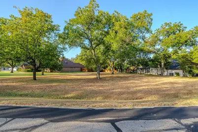 6209 Joseph Drive, Granbury, TX 76049 - Photo 2