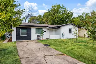 713 Hardy Dr, Garland, TX 75041 - Photo 1
