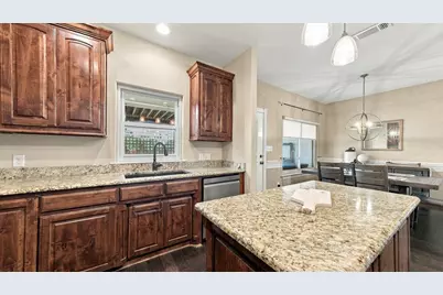 6503 Pirlie Court, Granbury, TX 76049 - Photo 16