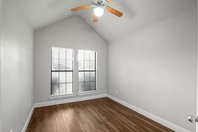 521 Meadowbrook Street, Lake Dallas, TX 75065 - Photo 36