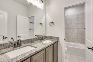 222 Shawnee Trail, Alvarado, TX 76009 - Photo 32