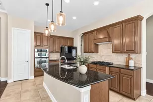 601 Excalibur Dr, McKinney, TX 75071 - Photo 10